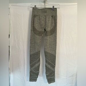 PINK Victoria's Secret Gray Seamless Leggings